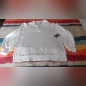 Vince Camuto White V-Neck Sweater Women's Size M NWT